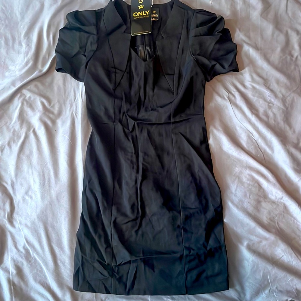 ONLY LUXURY COLLECTION BLACK DRESS SIZE S